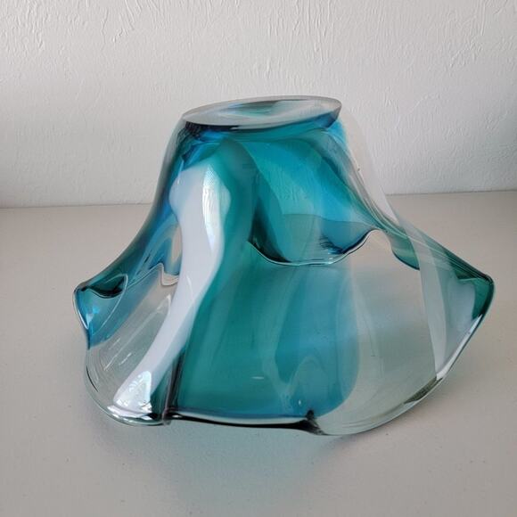 Hand Blown Glass Vase Bowl Turquoise White Clear Handkerchief Flair Home Decor - Picture 8 of 10